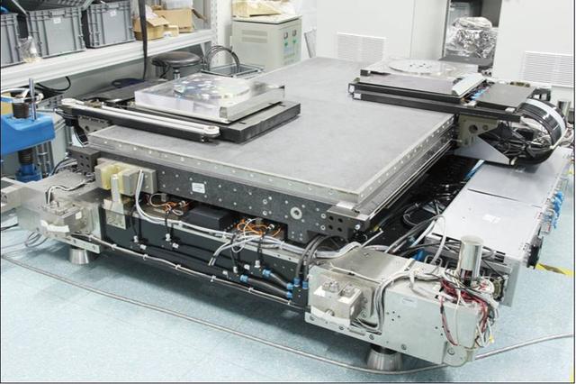 純國(guó)產(chǎn)光刻機(jī)取得重大突破！中國(guó)人攻克高端光刻機(jī)工件臺(tái)科技難題